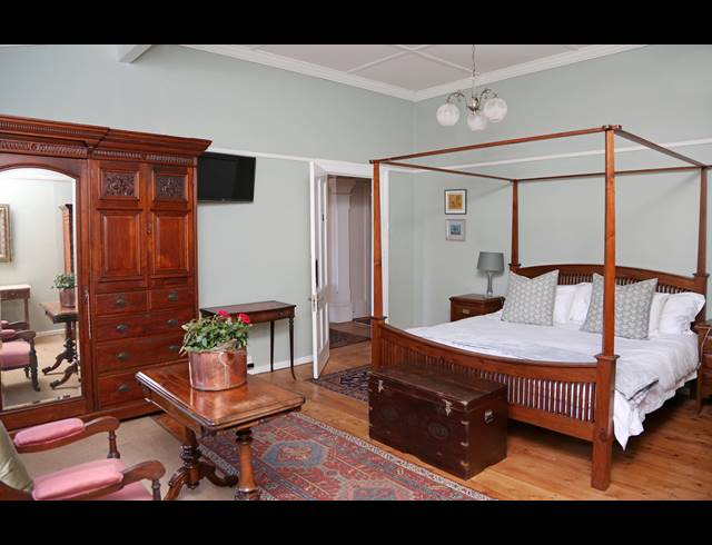 1 BEDROOM HOUSE RENTED IN RICHMOND HILL